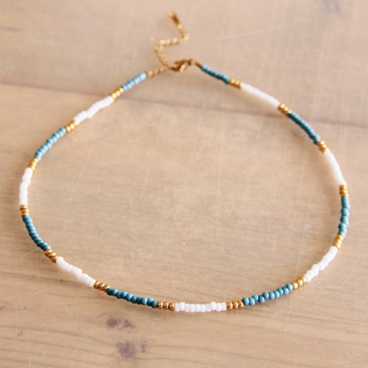 Kralen Ketting Blauw/Wit/Goud