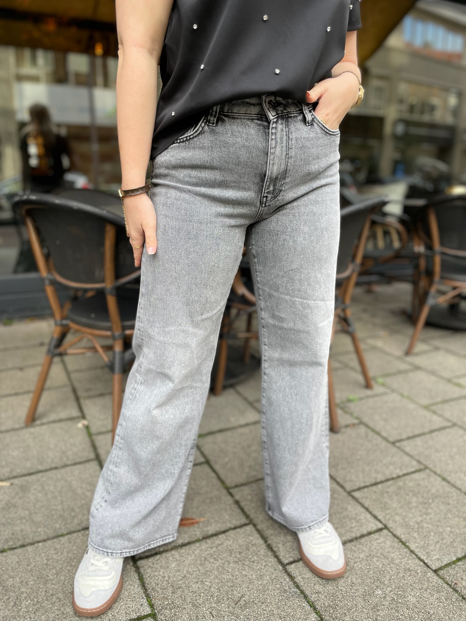 Malibu Light Grey 90's L30