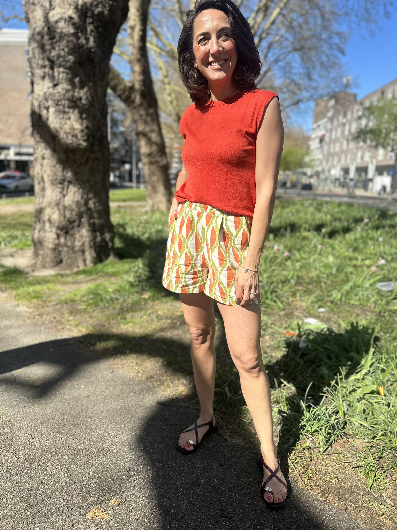Short Javiera