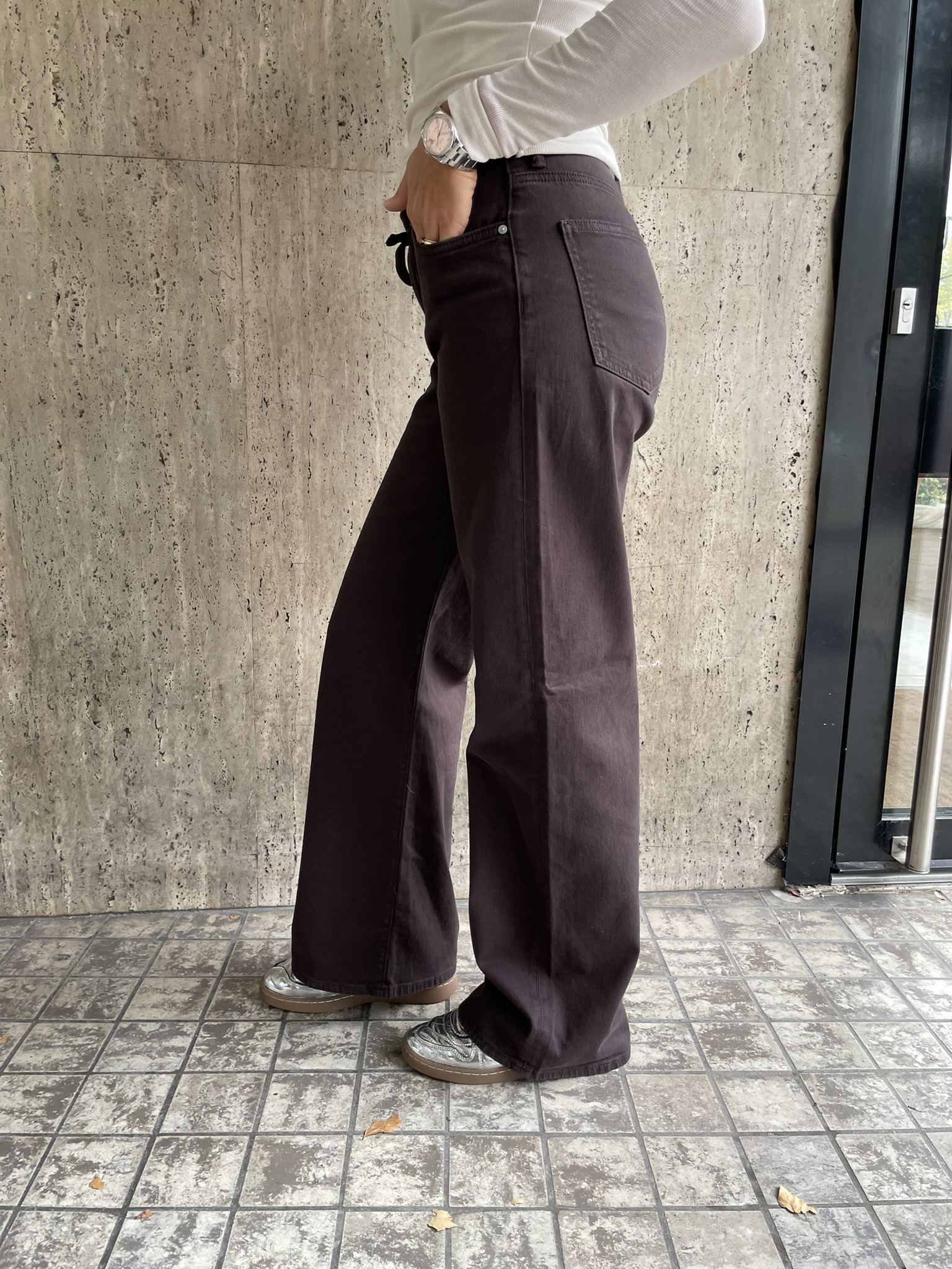 Malibu With Belt Chocolate Colored L34