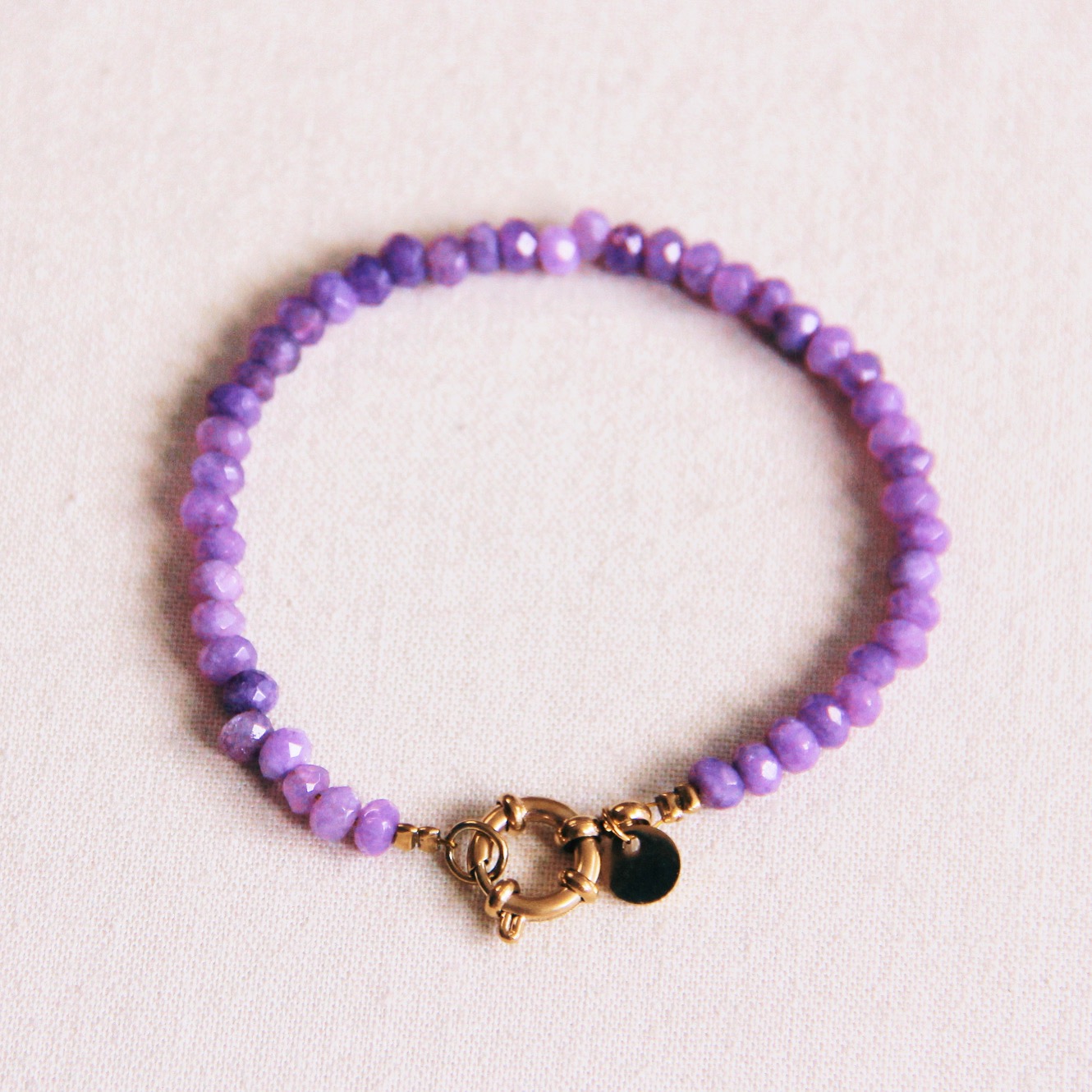 Natuursteen Armbandje Met Rond Slot