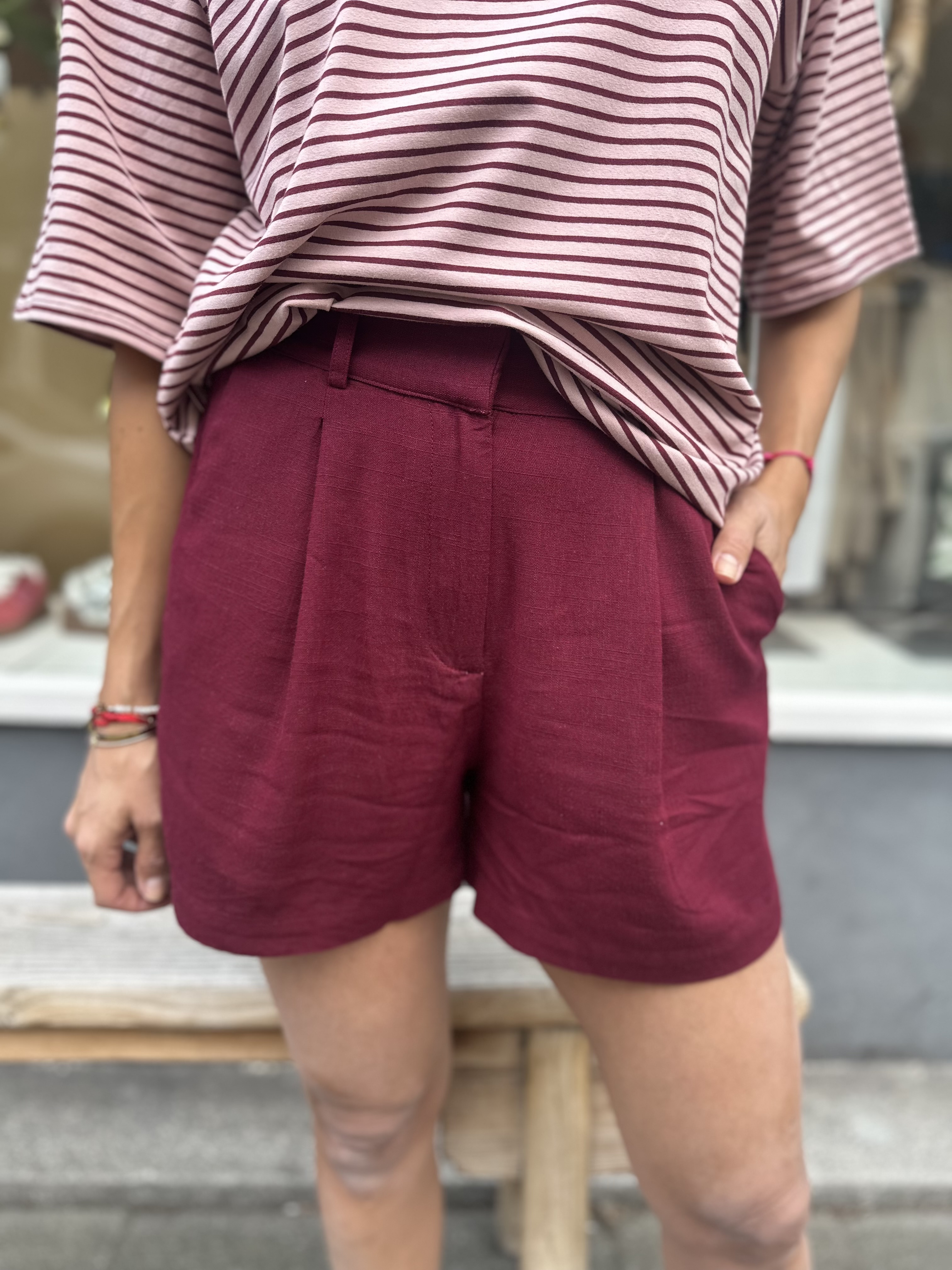 Short Amelie