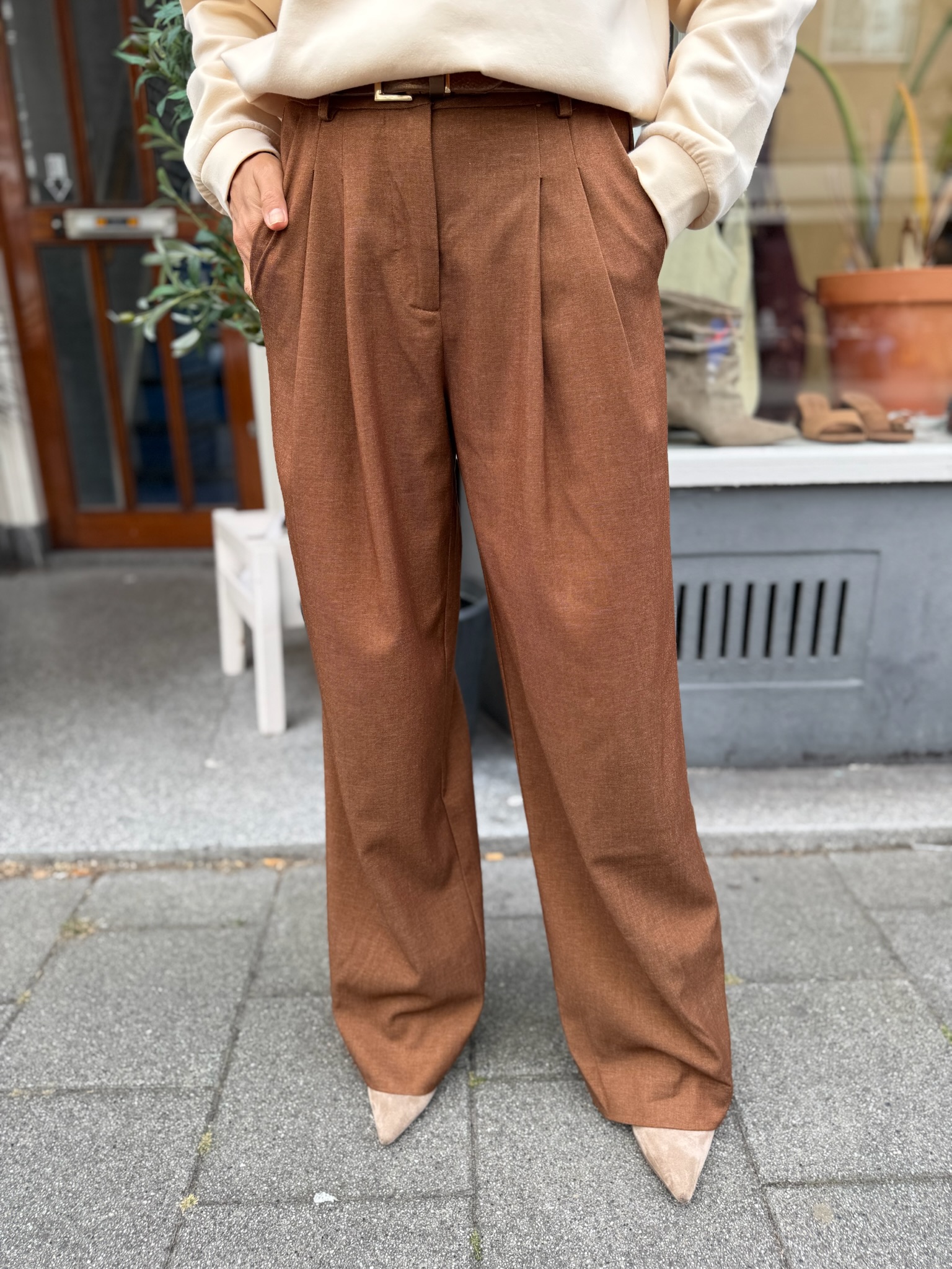 Barberry Pants