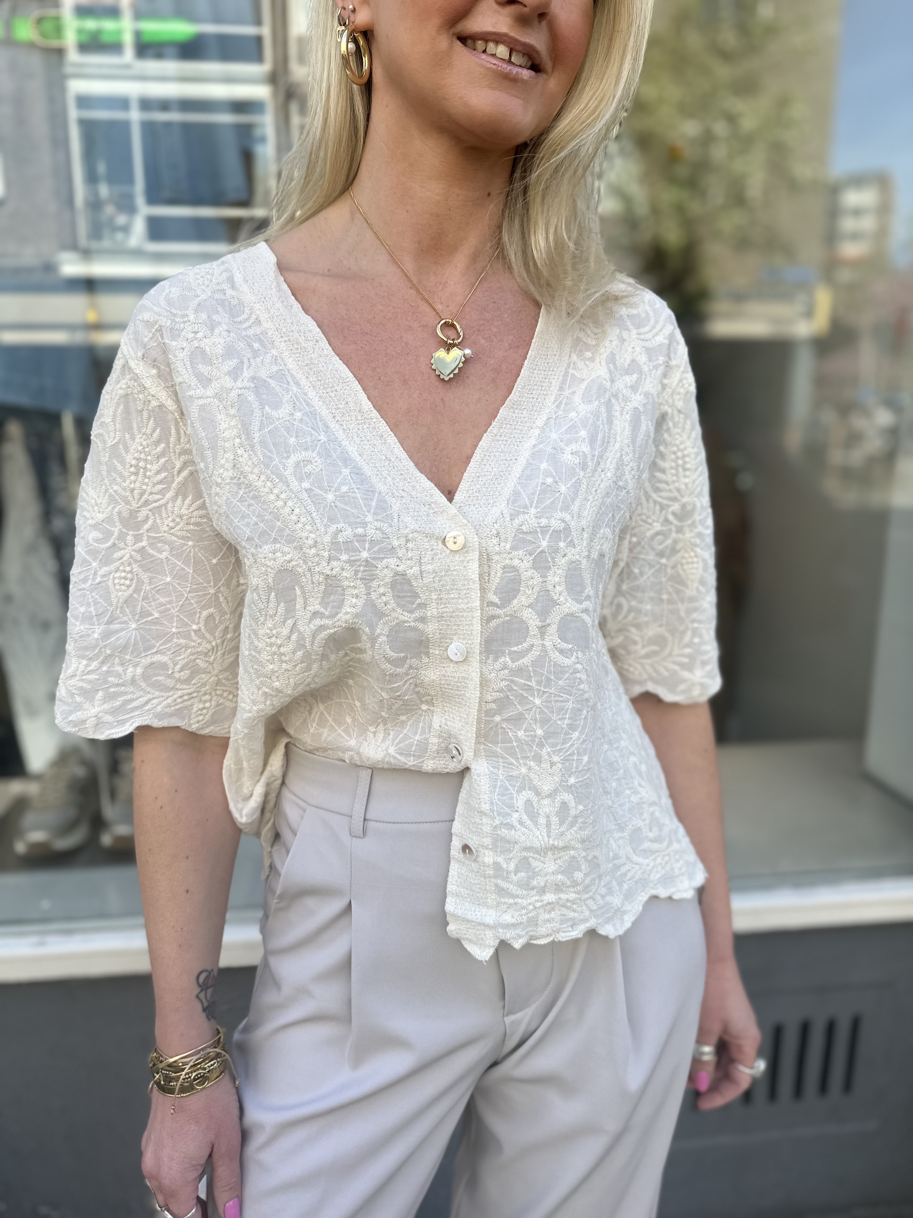 Blouse Tiny Lace